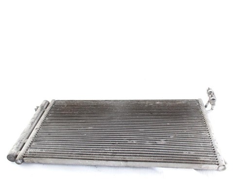 64539229021 Kondensator Kühler Klimaanlage Klima A/C BMW Serie 1 120D E87