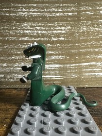 LEGO NINJAGO ACIDICUS minifigure green snake 9450 GREAT CONDITION!