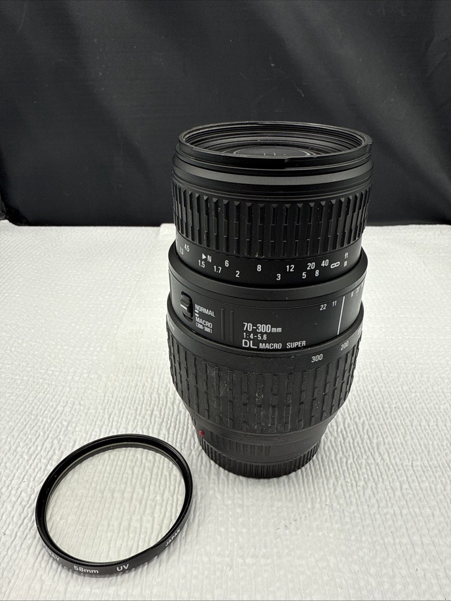 Sigma 70-300mm 1:4-5.6 DL Macro Super Lens for Canon AF/ EF