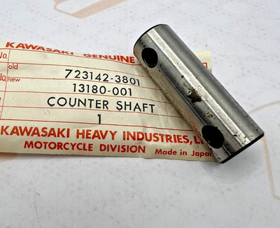 Kawasaki NOS NEW 13180-001 Counter Shaft C2 G4 KV C2SS C2TR G4TR KV100