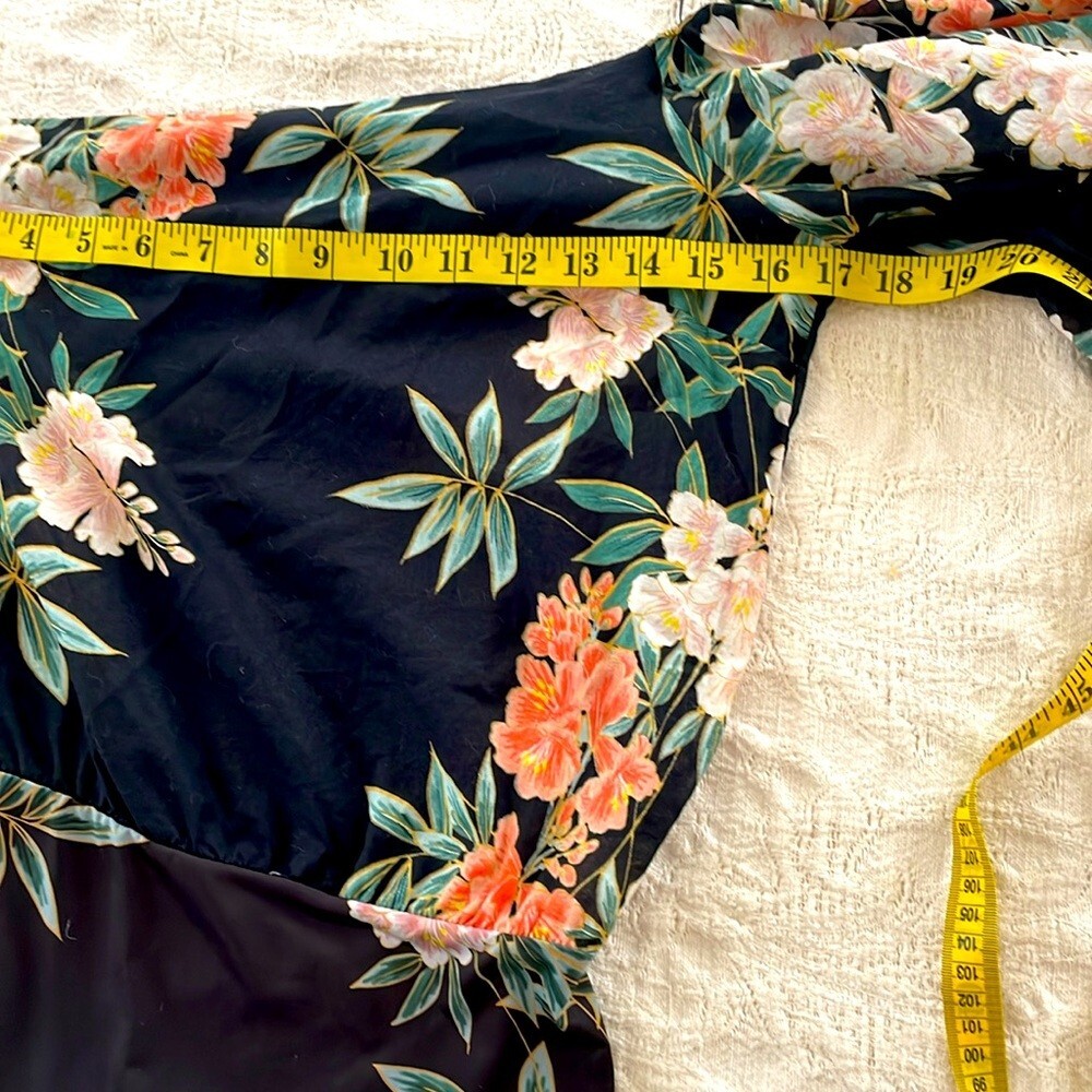 ZARA NWOT Hawaiian Floral PUFFY SLEEVE OFF SHOULDER BODYSUIT Size Medium thumbnail 9