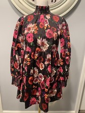 NWT Alice and Olivia Thea Floral Dress Beautiful and Vibrant XS