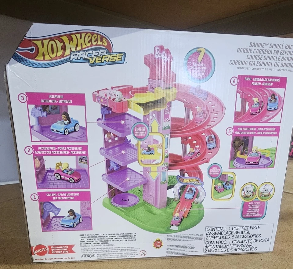 Игровой набор Hot Wheels RacerVerse Barbie Spiral Race с Barbie 2025 - Изображение 2 из 2
