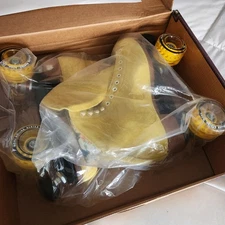 Moxi Lolly Pineapple Yellow Suede Leather Quad Fashion Roller Skates Sz 9