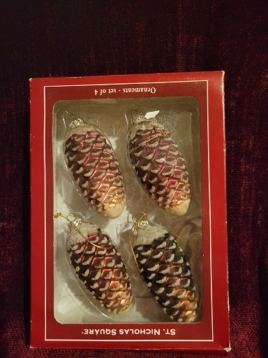 St Nicholas Christmas Mercury Glass Pine Cone Tree Ornaments Snow Accent Box