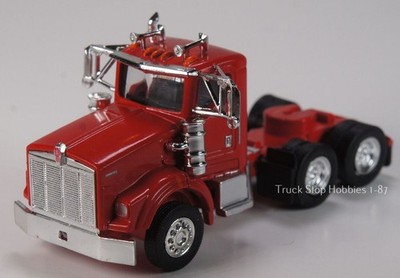 HO 1:87 TSH # 661 Kenworth T800 Tandem Axle Tractor - Heavy Haul - Viper Red