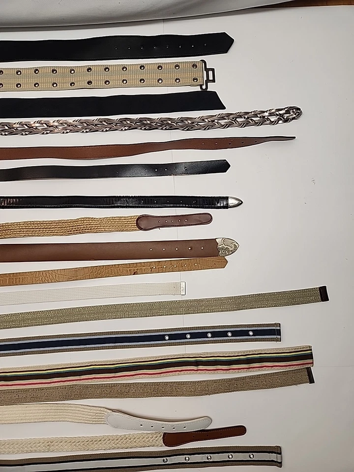 Lot of 18 Womans Vintage Contemporary Belts Unique From 30" To 39" Inches  - Image 2 of 4