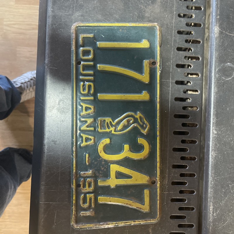 Vintage Original 1951 Louisiana License Plate #171-347 Green & Yellow