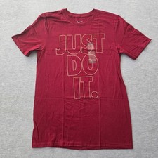 Nike Mens Just Do It Graphic Tee Maroon Burgundy Short Sleeve Athletic Cut S