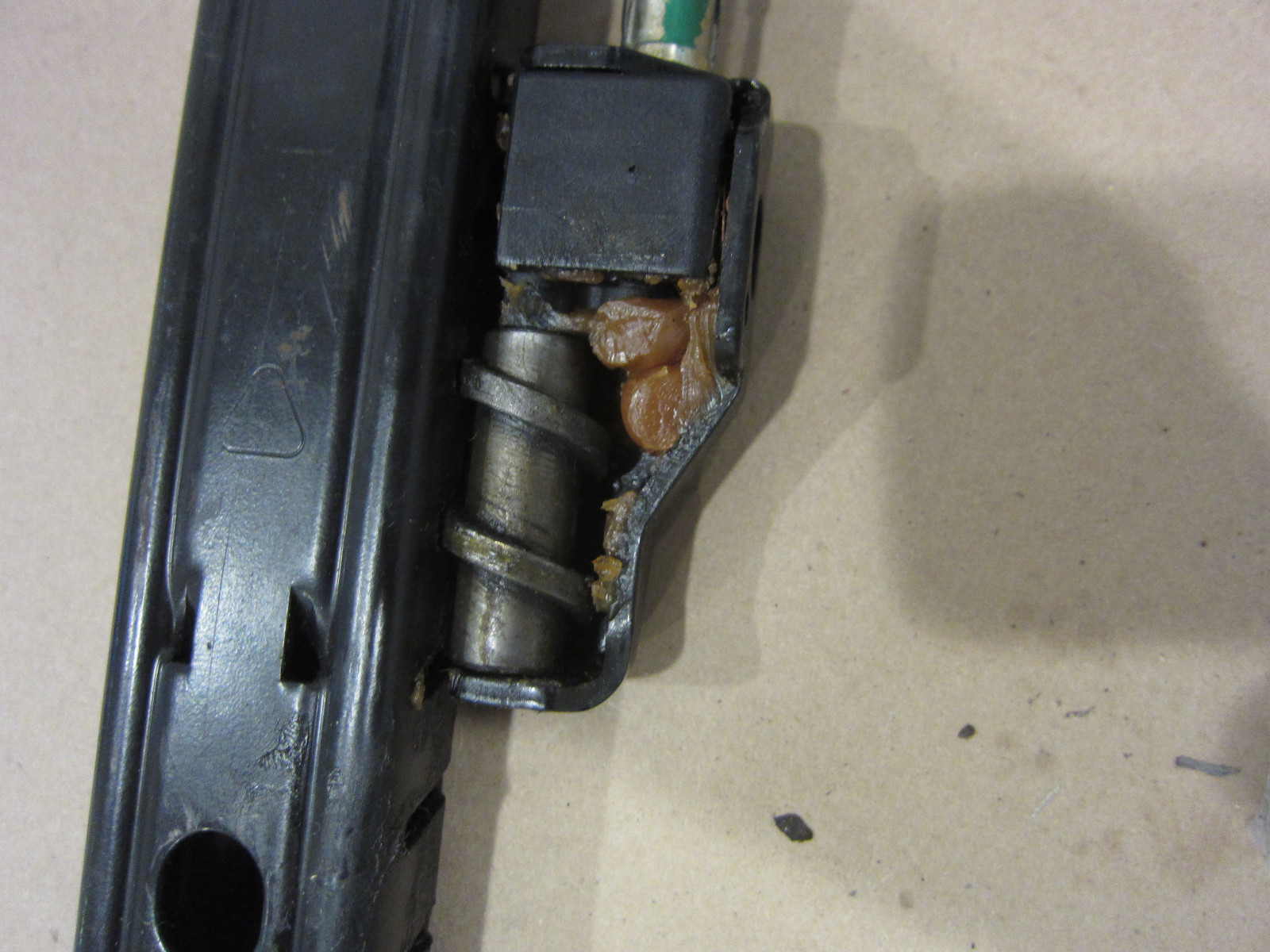 Ferrari 355 - Seat Rails Guide Assy Without Motor - P/N 64618600