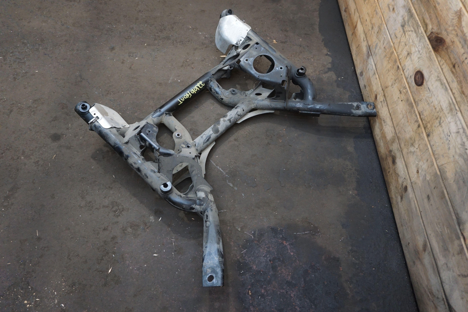Front Subframe Engine Cradle Crossmember 31106782459 Rolls Royce Phantom 03-17