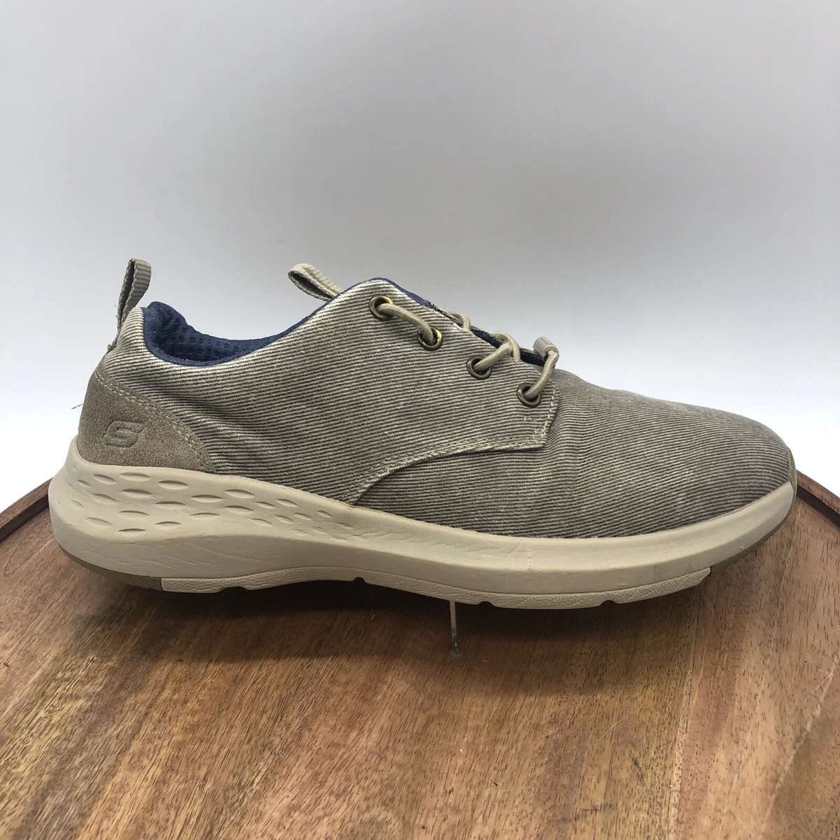 Skechers canvas shop slip ons