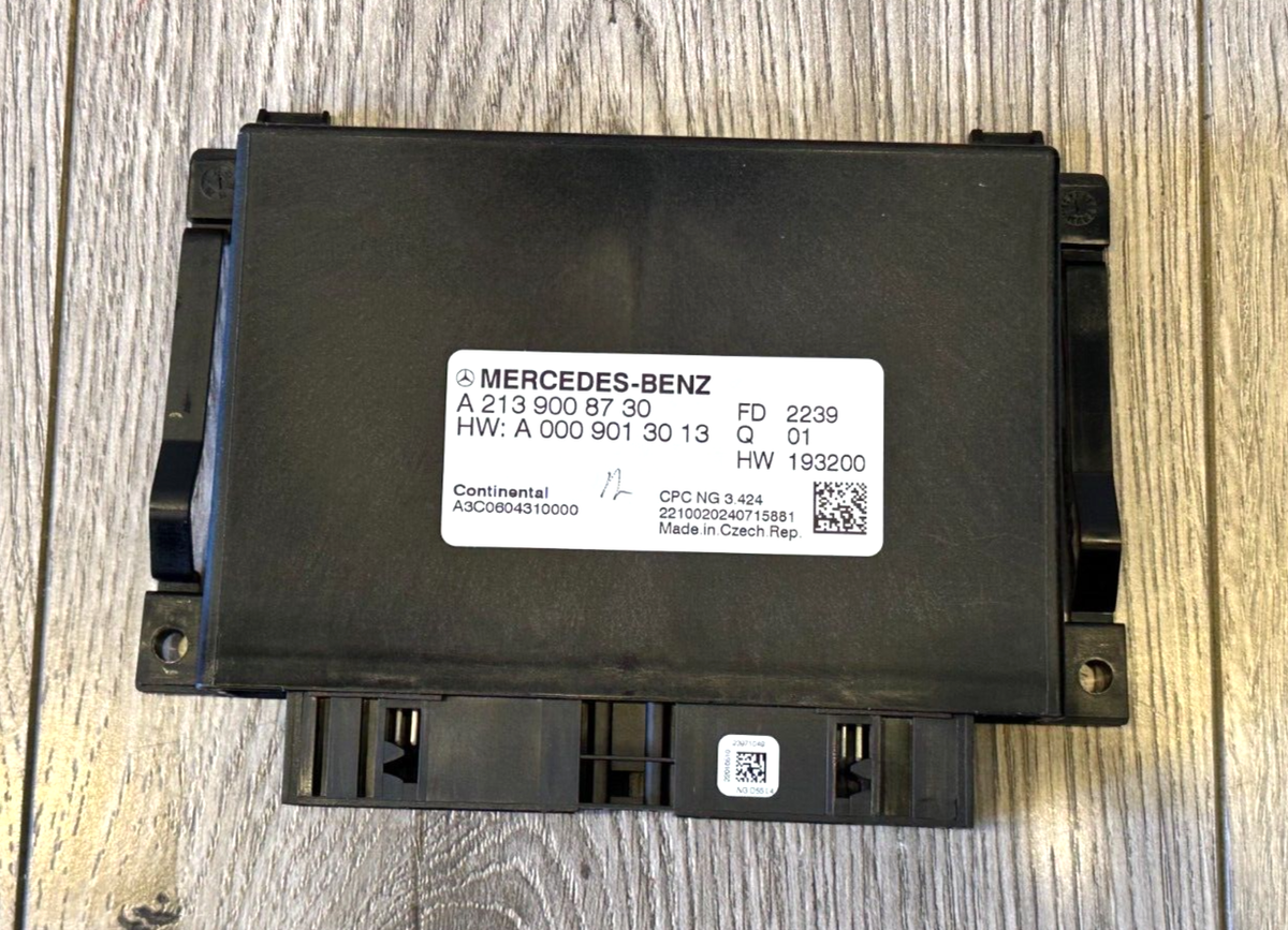 2021-2023 MERCEDES E350 E450 E53 Drivetrain CONTROL UNIT