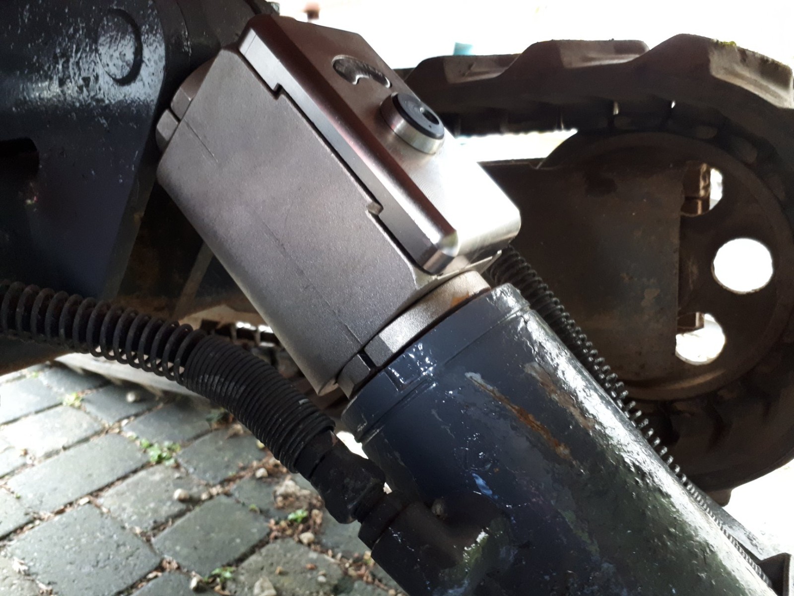 Mini Digger Unbeatable Anti Theft Dozer Ram Lock Thatcham Approved Robust Visual
