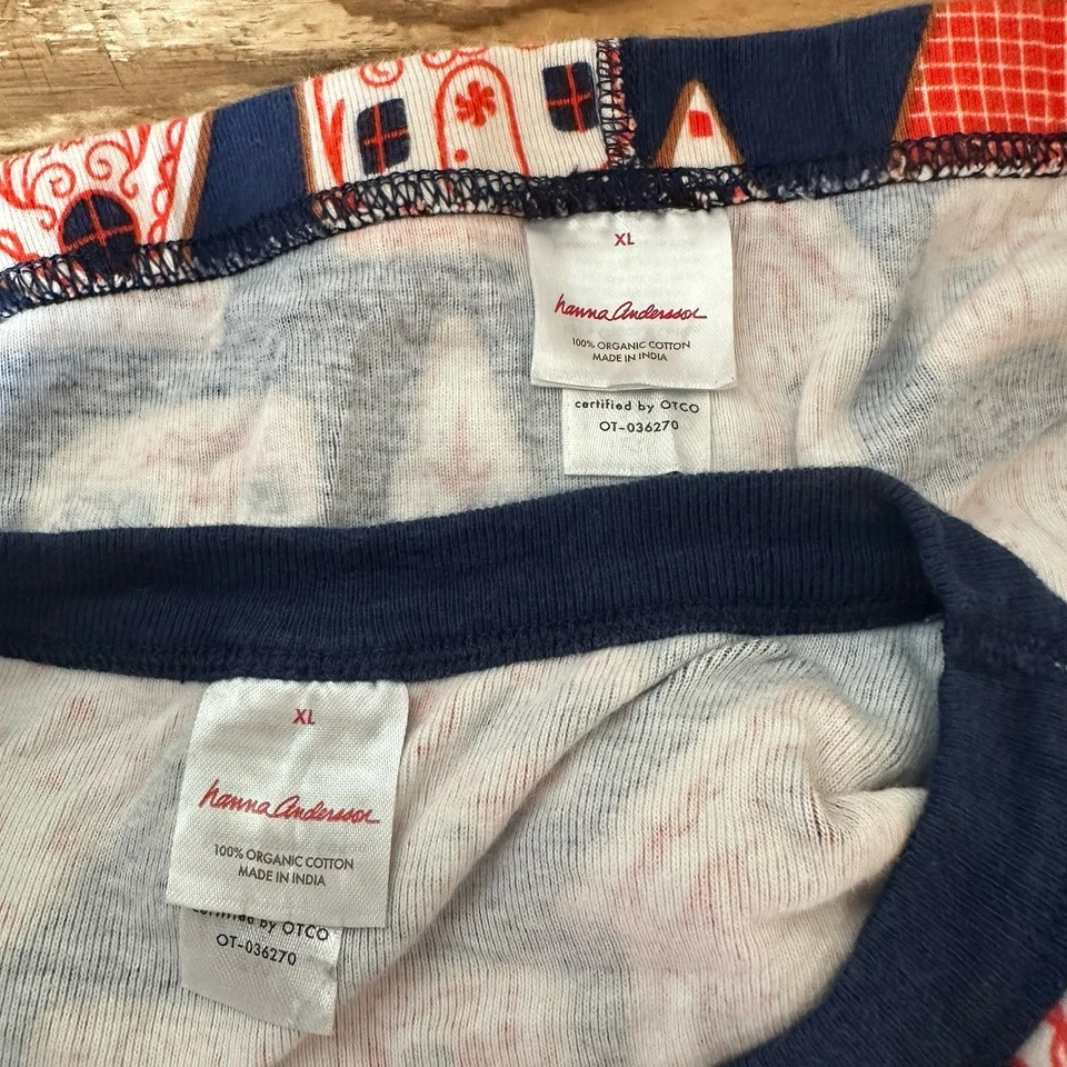 Juego de pijama largo John de algodón orgánico Hanna Andersson talla XL casas de pan de jengibre Foto 3 de 4