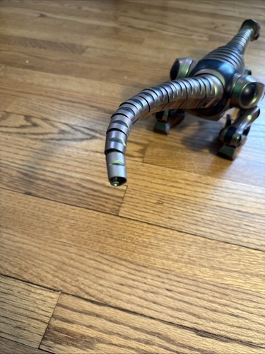 WowWee Large Green/Black Roboreptile 28” Remote Controlled Dinosaur - No Remote - Picture 6 of 10