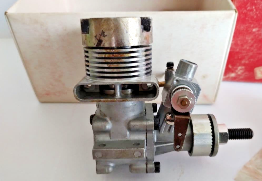 FUJI MODELGAS ENGINE 099S模型飛行機エンジン◆ビンテージ Fuji Engine 19-III-S RC Model Engine NOS Unused Vintage Made in Japan