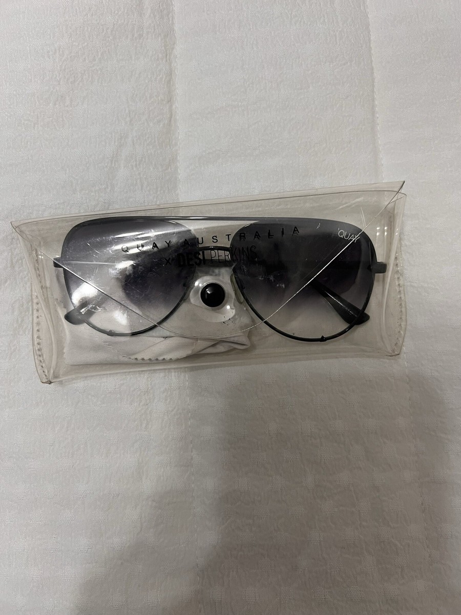 Quay Australia High Key Sunglasses Desi Perkins Black UK - Main Image