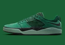 Nike SB Ishod Suede Gorge Green Black Dutch Green Sneakers DC7232-301 Mens Size