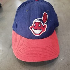 VINTAGE Cleveland Indians Hat Cap Mens Snap Back Blue Red Baseball New Era Adult