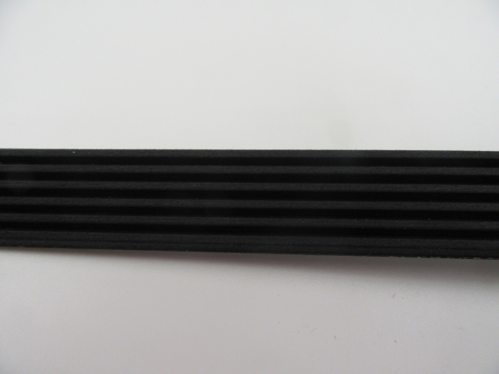 Maserati GranTurismo 2003-2013 Serpentine belt