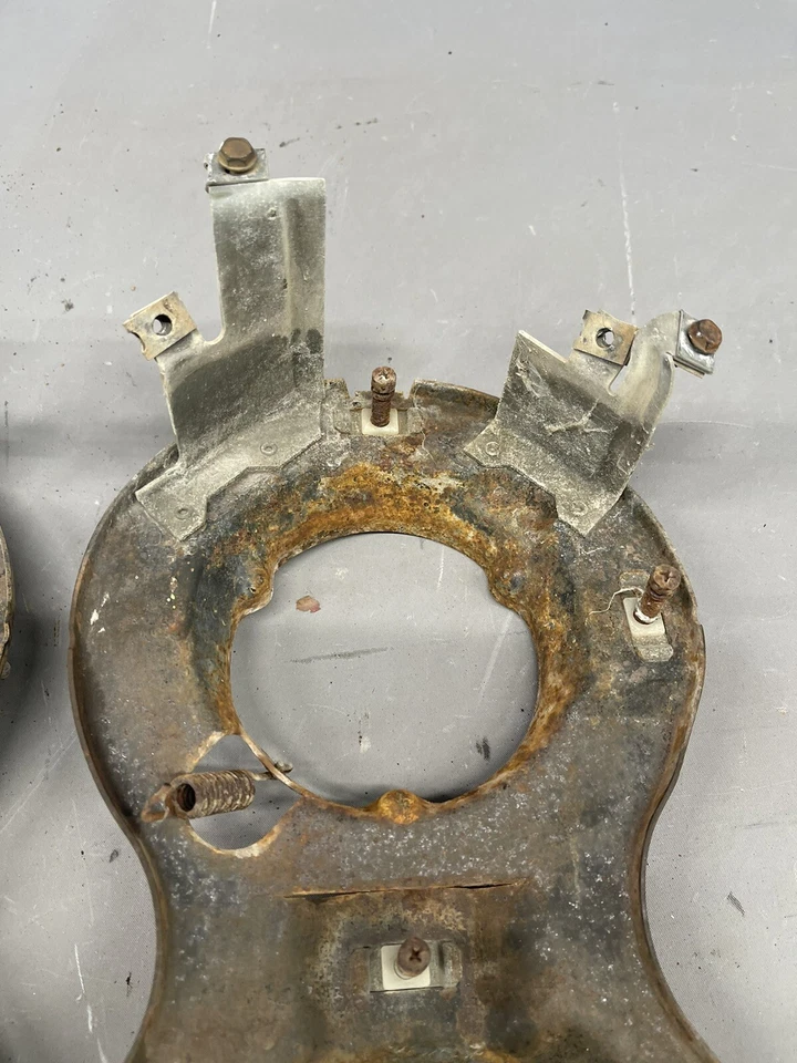 Ford Galaxie 1967 soporte montaje faros soportes montaje canastilla OEM OE Foto 4 de 4