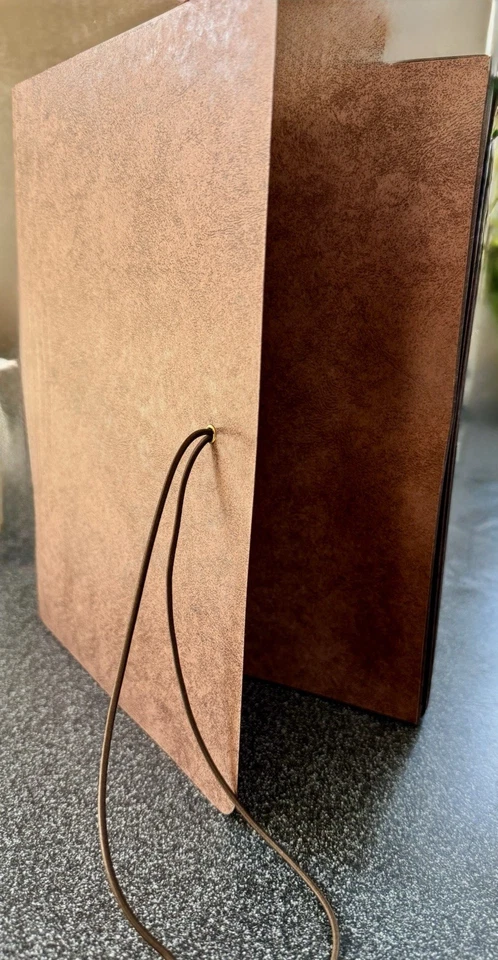 Office Depot 3 1/2” Expanding Heavy Duty Wallets - Image 2 of 4