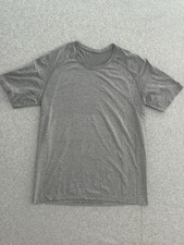 Lululemon Metal Vent Tech T-Shirt Gray Short Sleeve Performance Gym Men’s Medium
