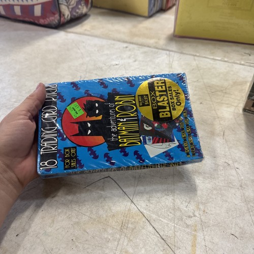 The Adventures of Batman & Robin DC Skybox - 18 Paquetes Tarjetas DC Caja Sellada Desgaste - Imagen 6 de 7