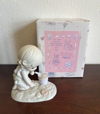 1993 Precious Moments Members Only Figurine PM931 "His Little Treasure" With Box