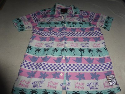 OFF THE WALL VANS X STRANGER THINGS NETFLIX ALL OVER PRINT HAWAIIAN SHIRT SIZE S