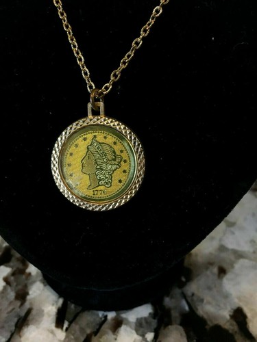 Vintage Gold Tone Commemorative 1776 