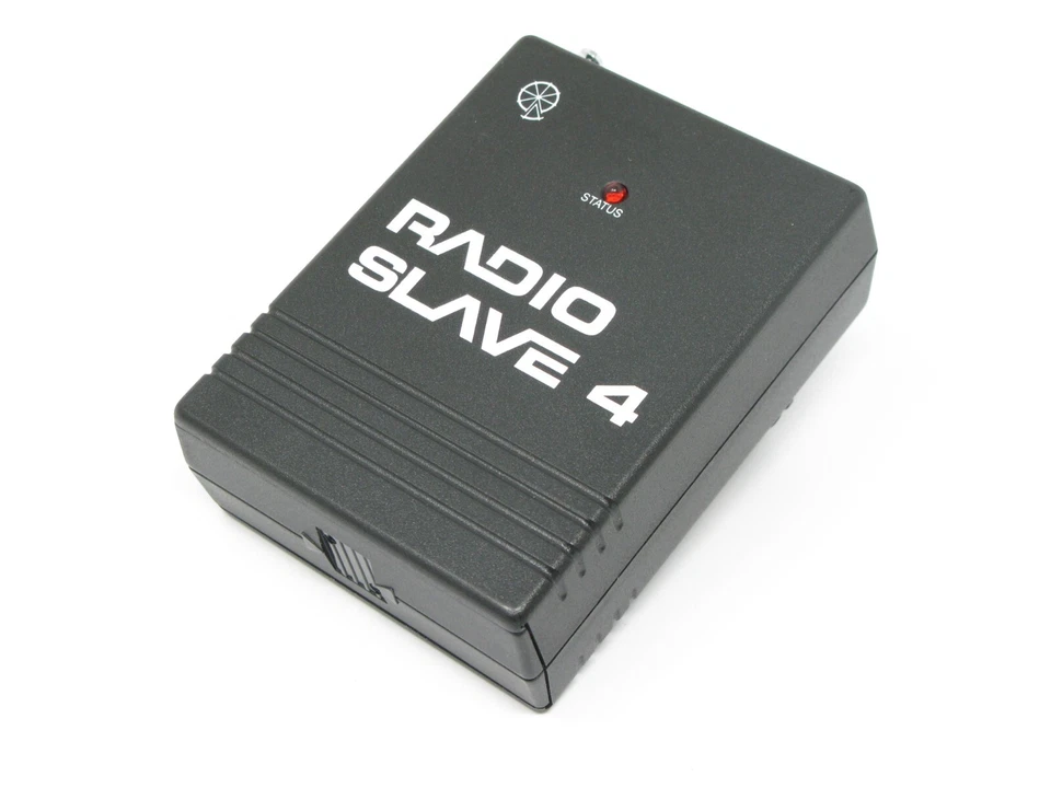 Quantum Radio Slave 4 Remote & Sender Set - Image 2 of 4