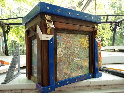 Handmade 'Decorative Art' Bar/Countertop Box - Picture 7 of 19