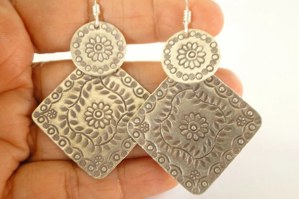 Thai Hill Tribe Circle Square Dangle Tribal Motif Sterling Silver Earrings - Image 4 of 4