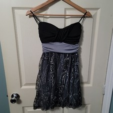 A. Byer Sleeveless Black/Silver Mini Dress Juniors 13