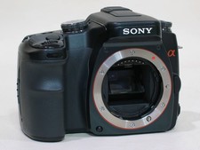 Sony  100 DSLR Camera APS-C Excellent Condition with Battery Used 