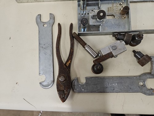 Rockwell Cerniera Butt Template Kit Modello #59380 con Custodia 3 Cerniere Porte. F - Foto 14 di 19