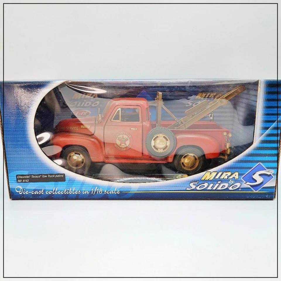 SOLIDO CHEVROLET TEXACO TOW TRUCK 1953 1/18 SCALE DIECAST MODEL COLLECTIBLE - Image 2 of 4