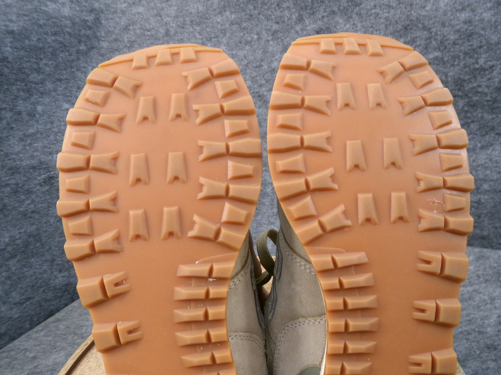 New Balance 574 Mens Size 9 D Beige Tan Suede Athletic Sneakers Shoes ML574ESF thumbnail 9