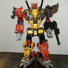 Transformers Titan Class Predaking Power of t...