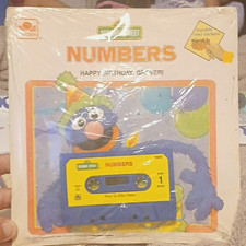 Sesame Street Numbers Book  Cassette Set w/ Number Cards 1-10 1985 MPN 3955