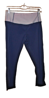 Crane NEW Women's Navy Capris/Athletic Leggings - M