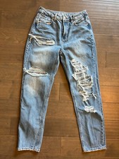 American Eagle Women's Distressed Mom Jean Size 6 Comfort Stretch Waist Band
