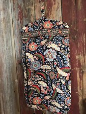 Vera Bradley Floral Quilted Garment Bag -great condition..........b5