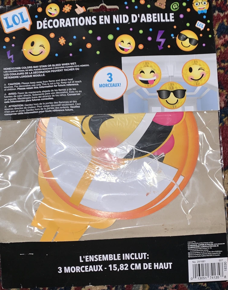 EMOJI LOL DECORACIONES DE PANAL (3) ~ Suministros de fiesta de cumpleaños colgantes amarillo Foto 3 de 3