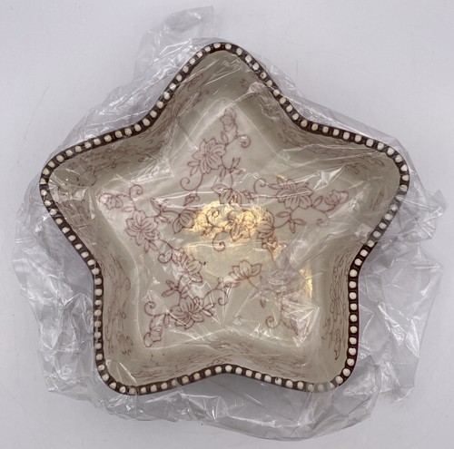 Temp-tations Cranbery Floral Lace 4pc Star - Shaped Nesting Cake Pans -NEW - Picture 17 of 22