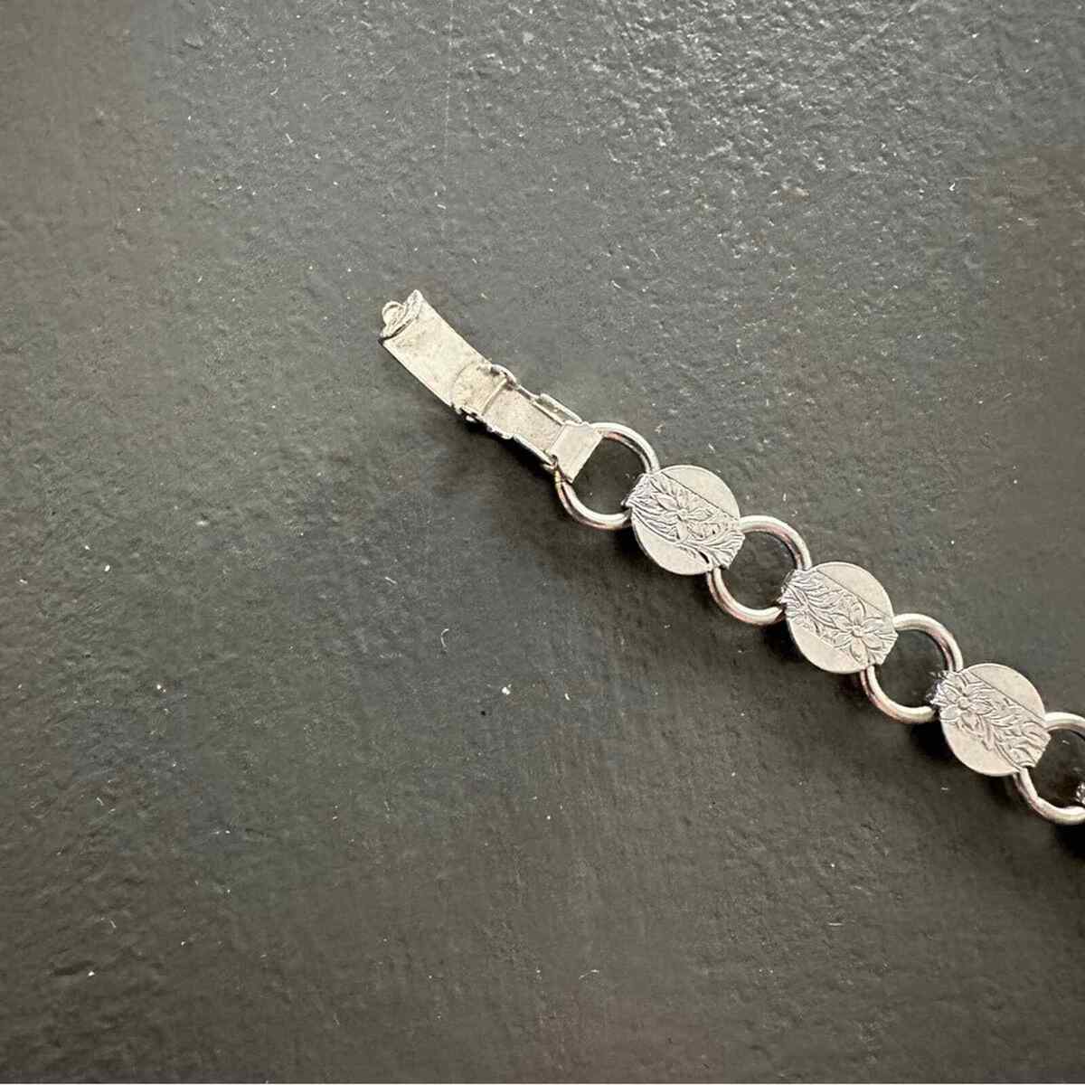 Vintage SAC Silver Tone Bracelet Circles Aluminum Round Bracelet Signed Stamped | eBay Vintage SAC Silver Tone Bracelet Circles Aluminum Round Bracelet Signed Stamped | eBay