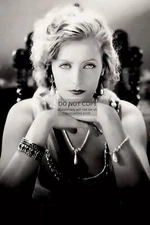 GRETA GARBO MESMERIZING STARE SEXY CELEBRITY ACTRESS 4X6 PUBLICITY POSTCARD