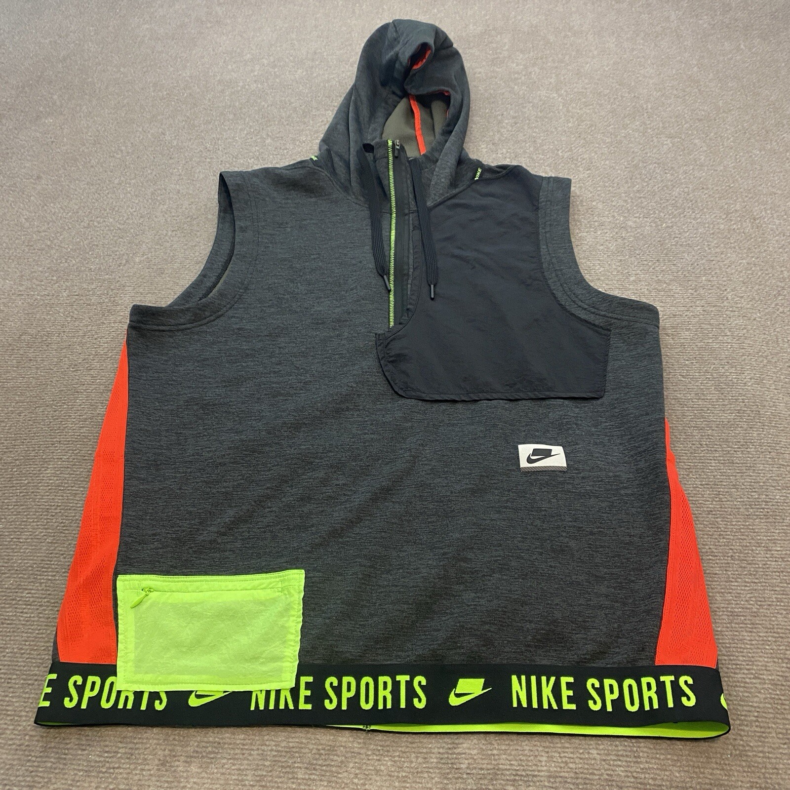 Nike Vest Jacket Mens Size M Dri Fit Sleeveless Hooded Training 1/4 Zip CD5716
